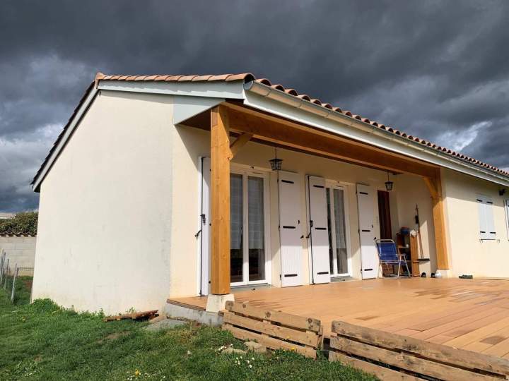 Maison avec zinguerie de qualité Mâcon