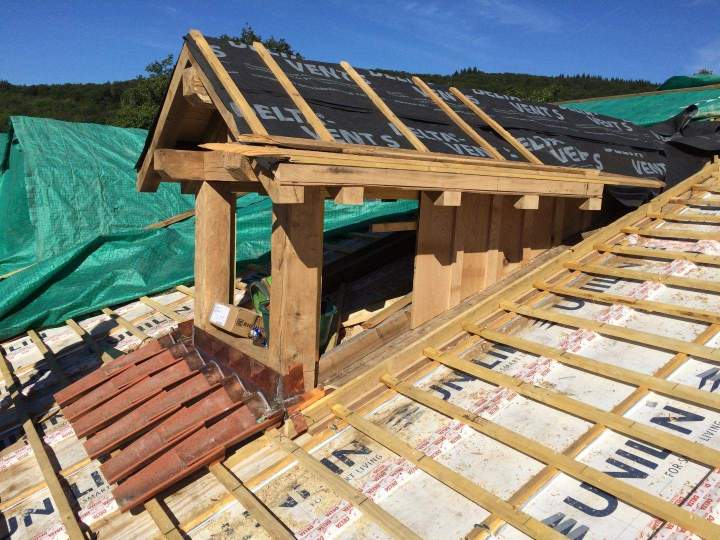 Toiture en travaux Mâcon