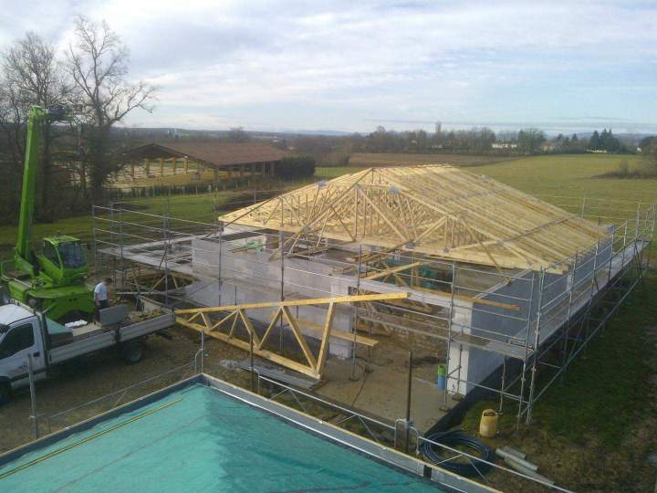 Structure en béton avec ossature bois pour toiture Mâcon